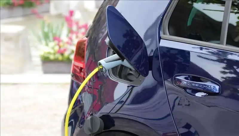 Tesla’dan Daha Fazla Menzil Sunan Yeni Elektrikli Araç Geliyor!