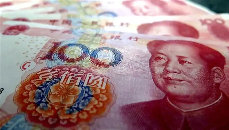 Çin Yuan’ı Değer Kaybı Yaşıyor: Ekonomik Etkiler ve Gelecek Beklentileri