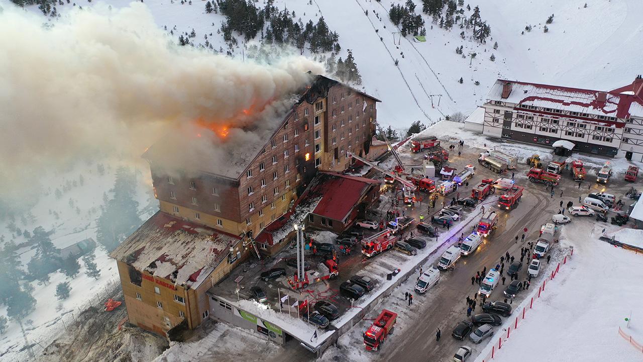 Kartalkaya Kayak Merkezi'nde Otel Yangınında 10 Ölü, 32 Yaralı