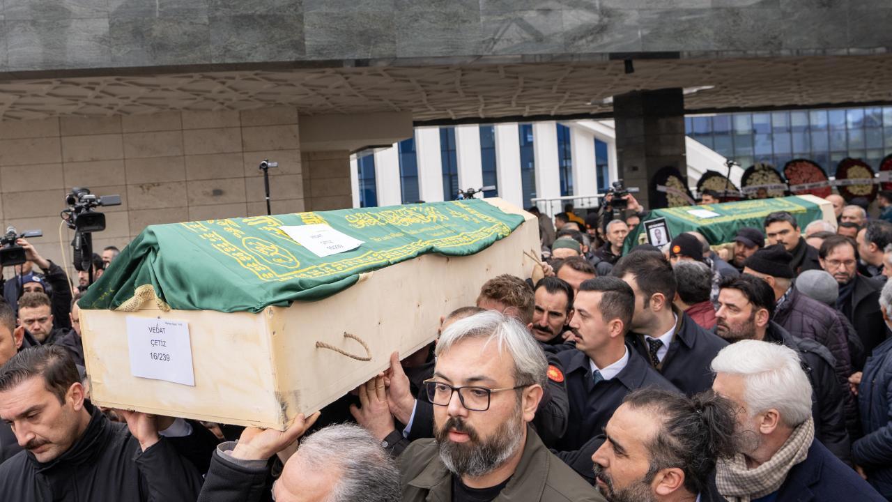 Bolu'daki Facia Kurbanları Toprağa Verildi