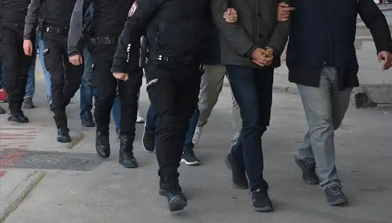 Türkiye Genelinde FETÖ'ye Yönelik Operasyon: 10 Gözaltı