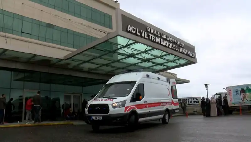 Kuzenini ve Oğlunu Silahla Vuran Şahıs: 1 Ölü, 1 Ağır Yaralı Olayının Detayları