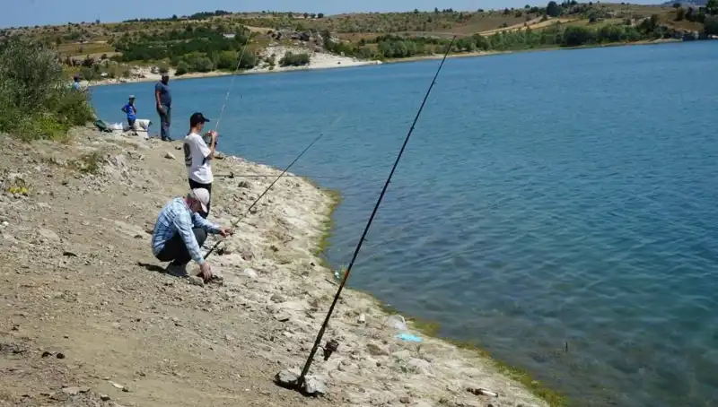 Şehirde Kafes Patlaması! Baraja Koşan Kalabalık Göz Doldurdu