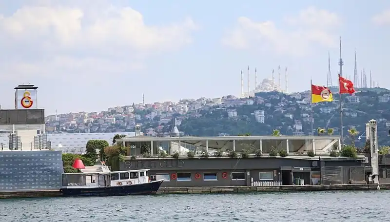 2. Abdülhamid'in Mirasçıları 15 Yıl Sonra Galatasaray Adası'nı Talep Etti