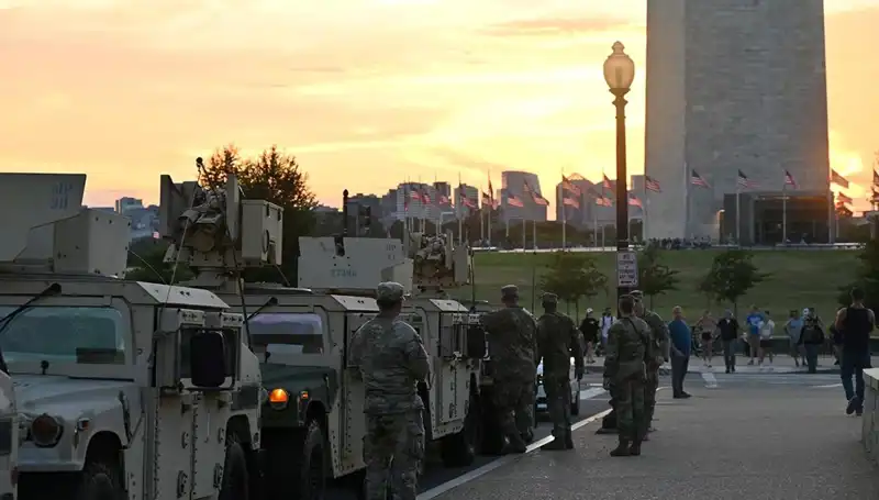 ABD Ordusu, Güvenliği Sağlamak İçin Chicago'ya Girmeye Hazırlanıyor