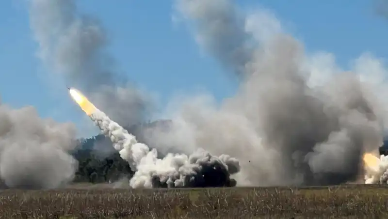 Avustralya'nın En Büyük Askeri Tatbikatında HIMARS Atışıyla Yeni Bir Dönem Açıldı