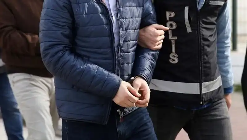 Güvenlik Kameraları Hırsızları Böyle Yakaladı: 5 Şahıs Tutuklandı