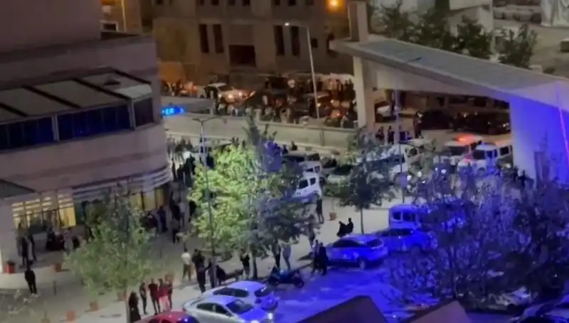 Halay Başında Kanlı Kavga: Bıçaklama ve Yaralanmalar!