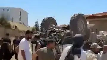 Freni Patlayan İş Makinesi Ters Dönerek Takla Attı, Bir Kişi Yaralandı