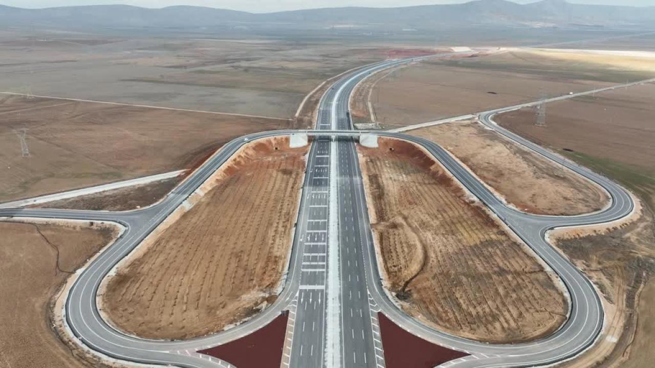 Konya Çevre Yolu'nun ikinci kesimi trafiğe açıldı!