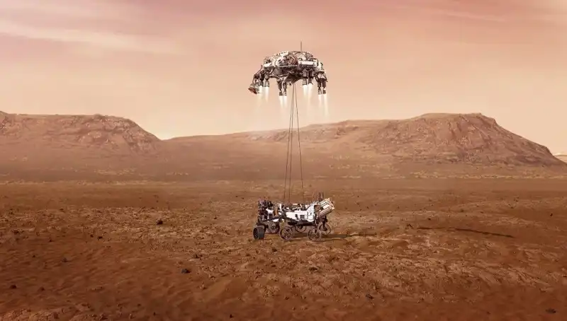 NASA'nın Gezgini Mars'ta Şaşırtan Bir "Kafatası" Buldu!